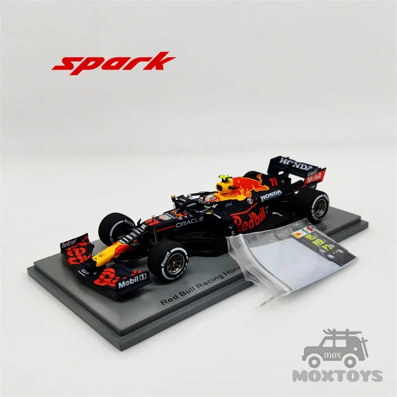 Spark 1:43 F1 2021 RB16B No11 S.Perez 3rd Mexican w/No.3 Board Model Car