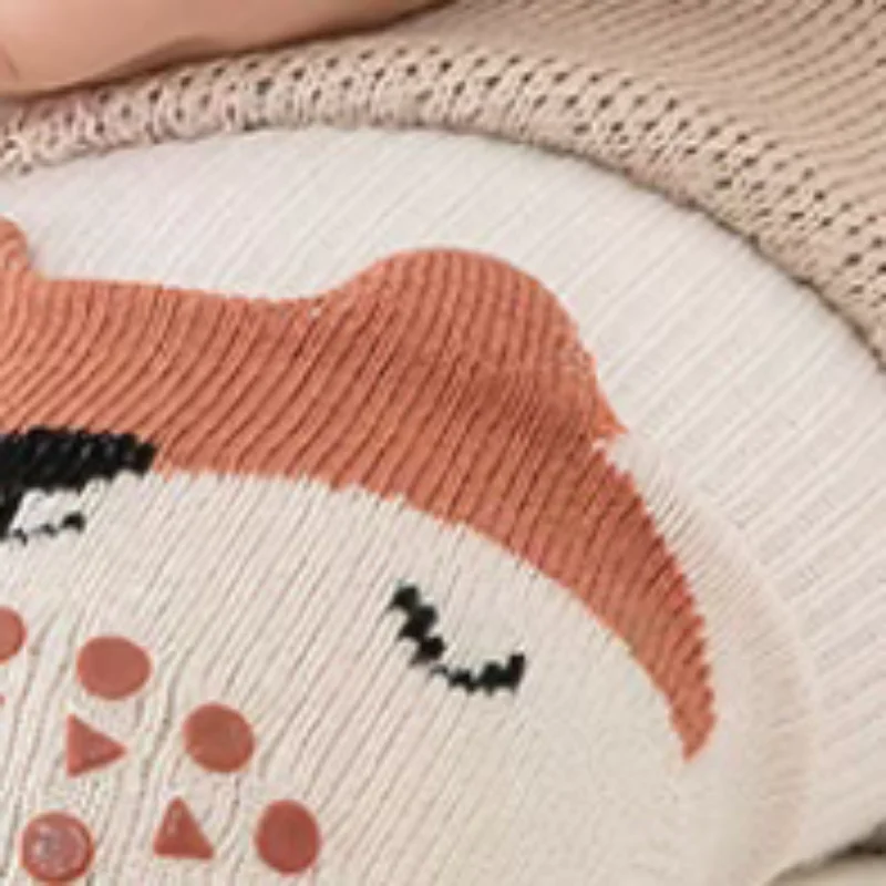 

Набор наколенников для малышей: нескользящие накладки для ползания, защитные носки-наколенники для младенцев и малышей, комплект из 2 предметов для девочек и мальчиков