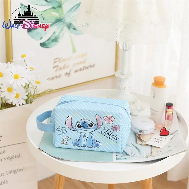 Новая женская сумка для макияжа Disney Stitch, мультяшная Модная Портативная сумка для макияжа, вместительная многофункциональная дорожная сумка для