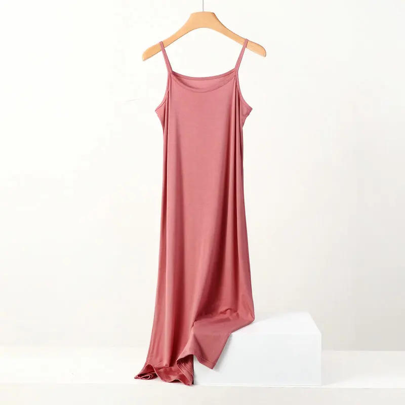 Chemise de nuit sexy à bretelles spaghetti pour femmes, chemise de nuit confortable, robe longue, vêtements de nuit monochromes pour femmes, grande