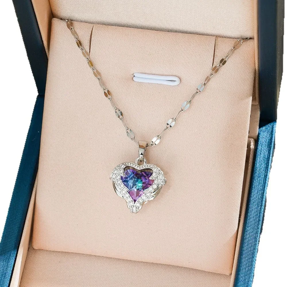 한국 버전의 라이트 럭셔리 베스트 프렌드 쇄골 체인, 바다 하트가 있는 눈부신 티타늄 스틸 목걸이