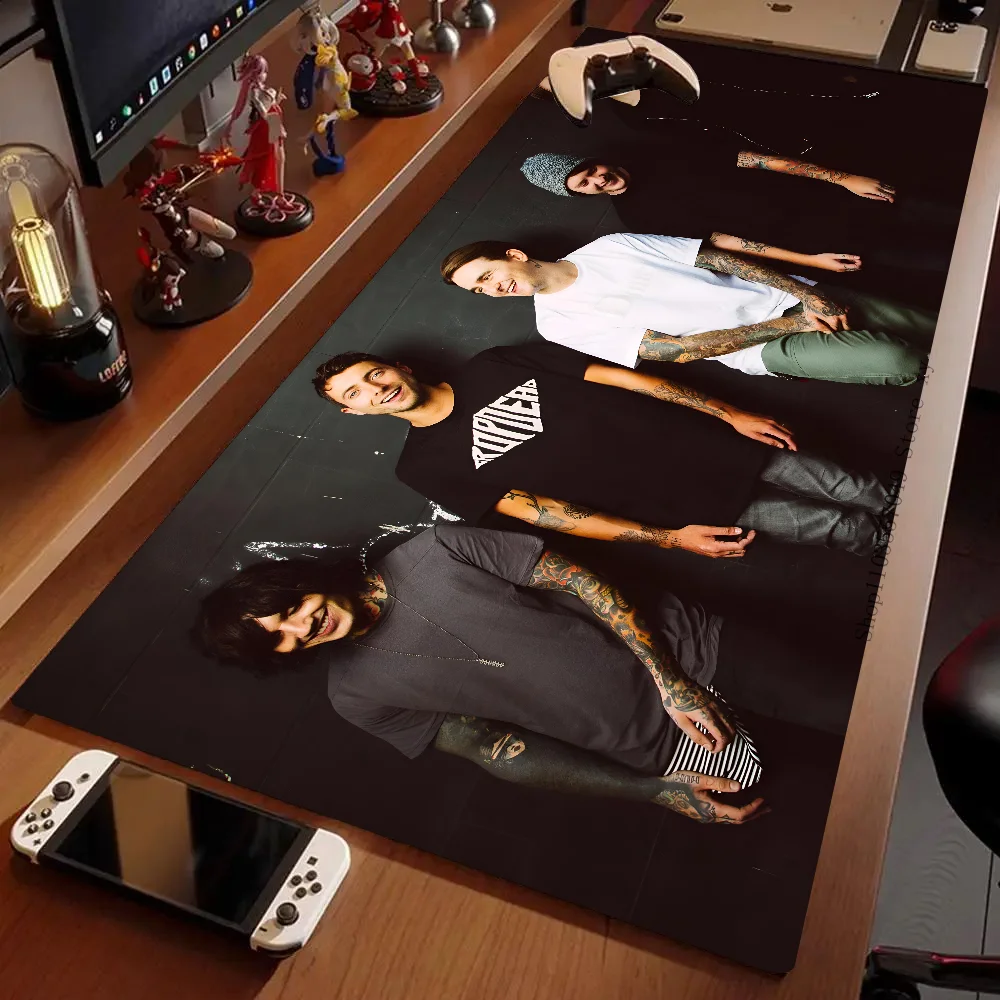 Rock Band B-Bring Me The Horizon Mousepad Large Gaming Mouse Pad LockEdge Thickened Computer Keyboard Table Desk Mat