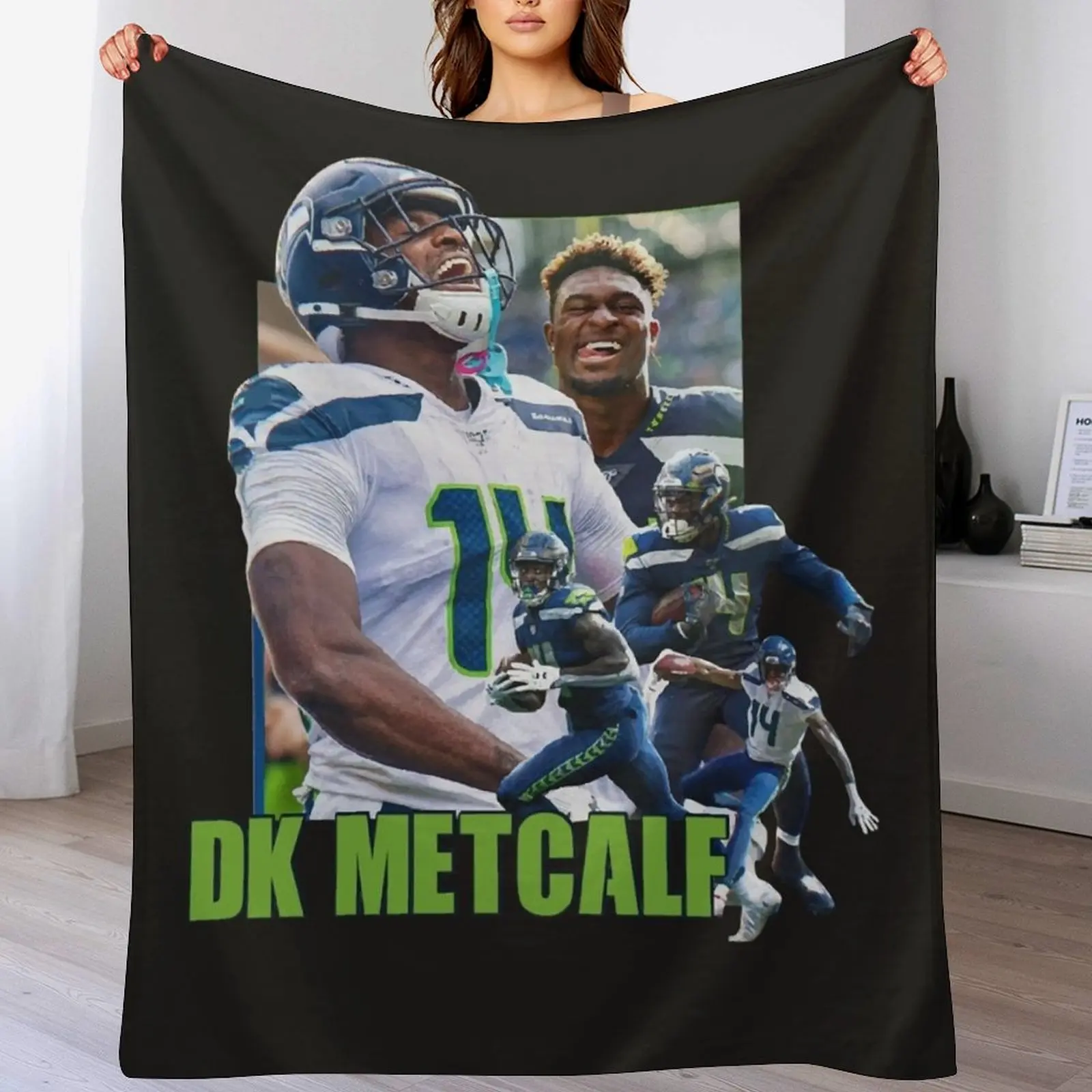 

DK Metcalf Throw Blanket cosplay anime Beautifuls Giant Sofa halloween Blankets