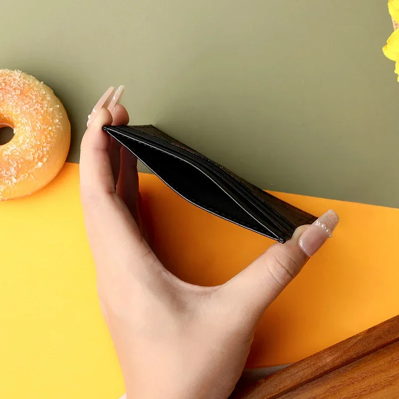 1 قطعة حامل بطاقة جلدية بولي PU محافظ تصميم فاخر سليم المدمجة فتحات متعددة المنظم لبطاقات البنك النقدية حقيبة المحفظة النسائية