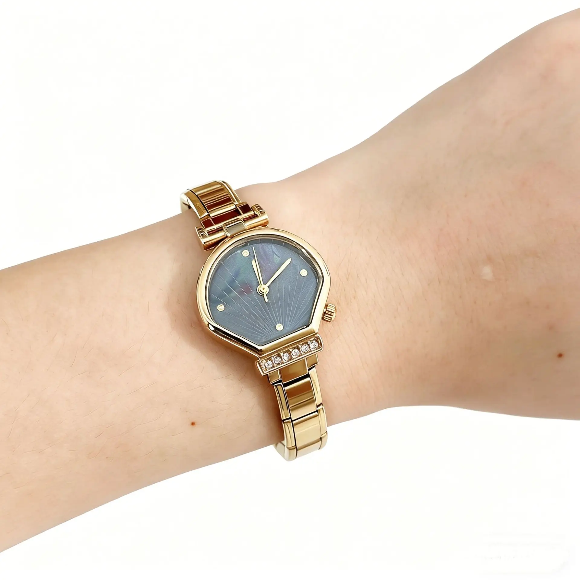 INS Ocean Conch Shape Ladies Watch Natural Shell Texture Dial Silver Gold Steel Module Strap Fashion Daily Matching Analog