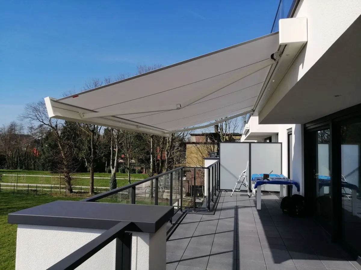 Electric Foldable Heavy Duty Awning Outdoor 6m Manual Wall Mounted Garage Retractable Sun Shade Motorized Full Cassette Awnings