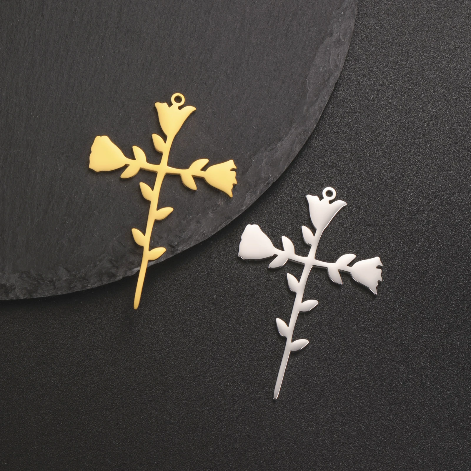 3 teile/los Elegante Edelstahl Rose Kreuz Anhänger Romantische Blume Charms Für Schmuck Machen DIY Halskette Ohrring Zubehör – Detail 4