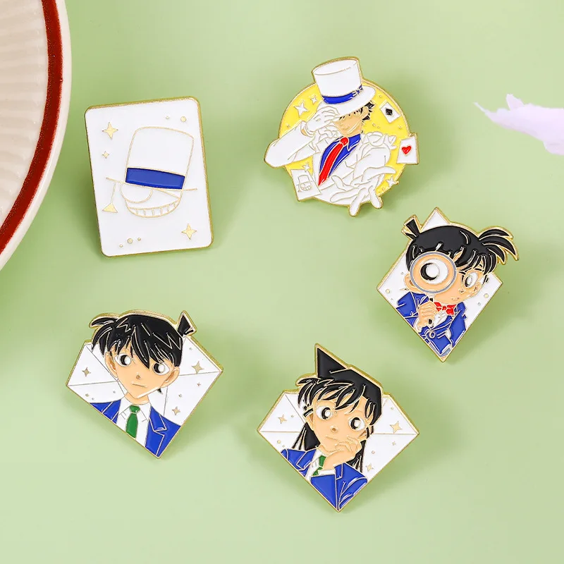 Anime giapponese Detective Conan smalto spille Cartoon Kudou Shinichi Mouri Ran spilla borsa risvolto distintivo gioielli regalo per bambini amici