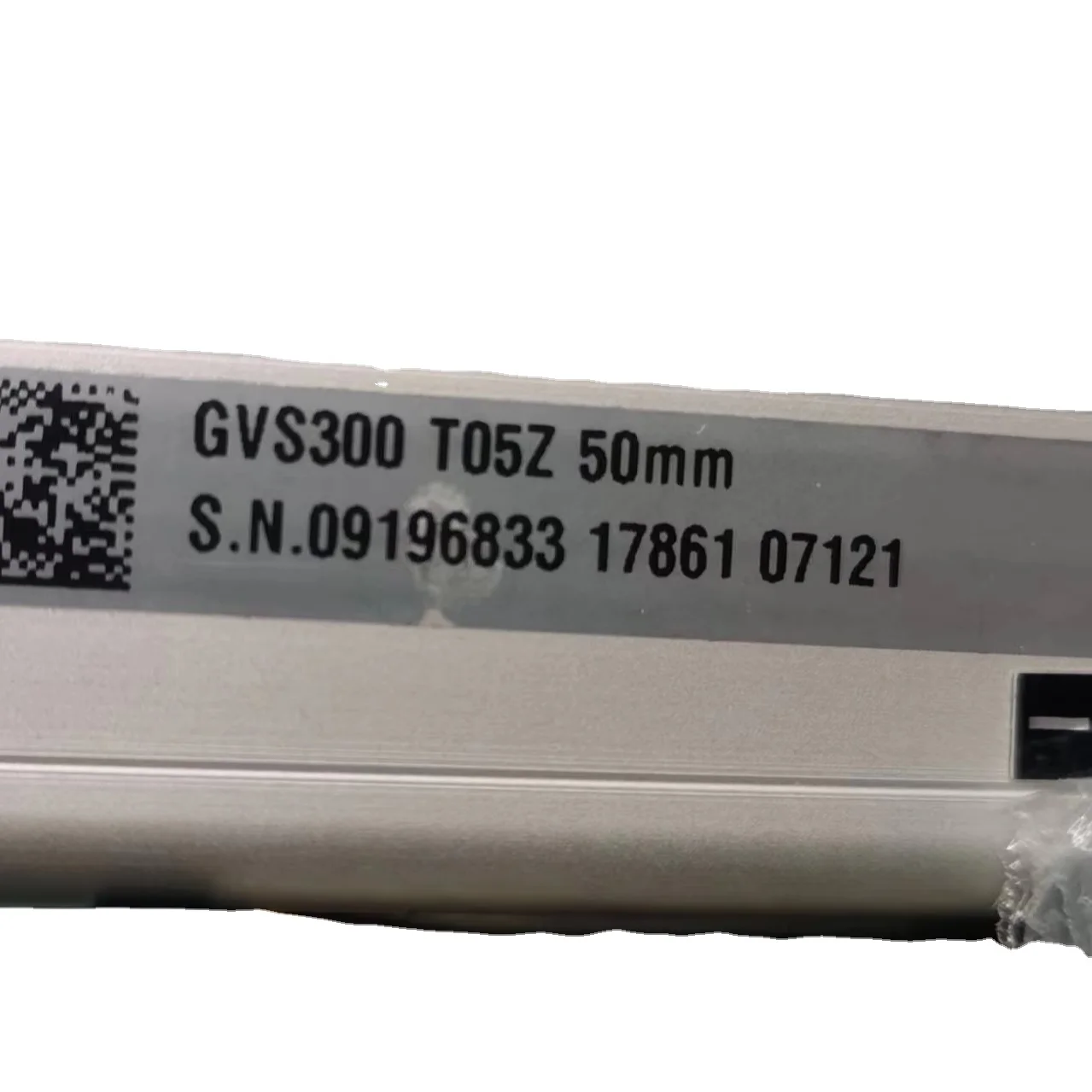 GIVI GVS300 T05Z 50mm  Memegang sensor pemindahan ruler Khusus untuk mesin bending Grating ruler Sensor optik