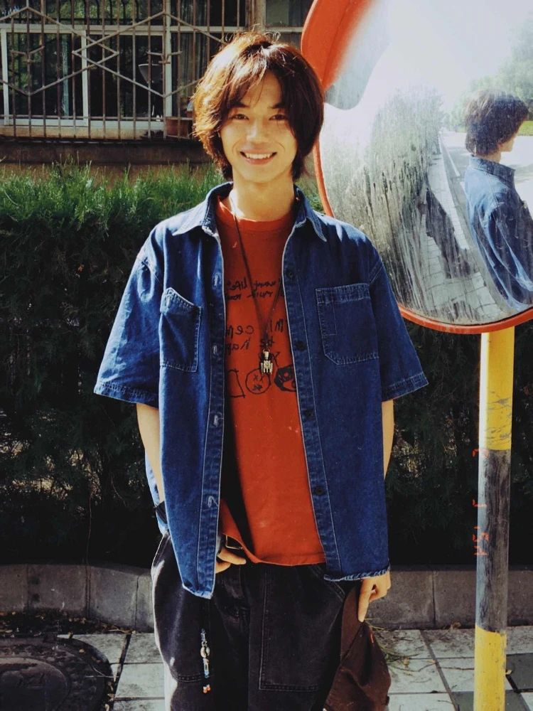 

Summer Waed Blue Loose ort Sve Workwear Denim irt Multiple kets Couple f Sve irt Retro Japanese Sle