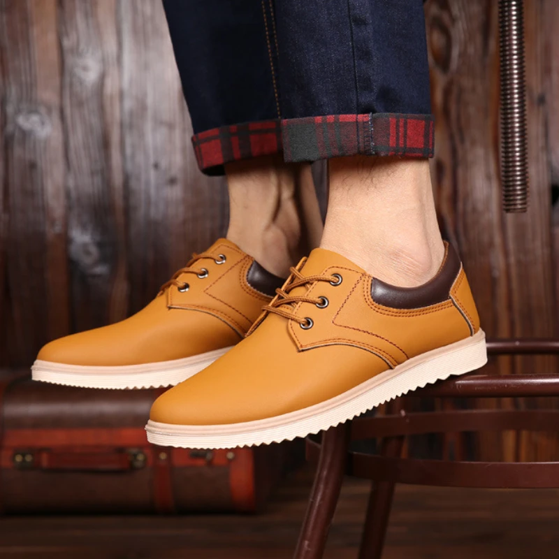 Fashion Men Leather Casual Shoes Brand Lace-Up Brogue Shoes for Men Comfor Working Shoe Loafers High Quality Men's Oxfords Shoes