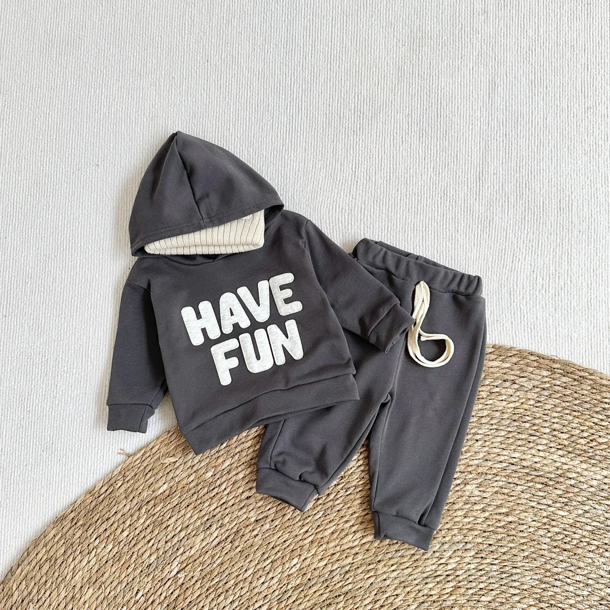 Newborn Baby Clothes Set Boys Girls Hoodies Suit Casual Style Letter Patch 2PCS Sets for Children Baby Sweatshirt Spring Autumn