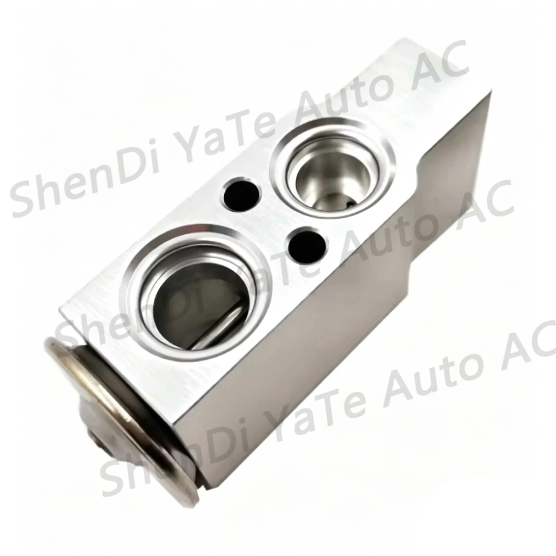 701820679D A/C Expansion Valve For Renault Megane Twingo Opel Corsa C Vectra B Peugeot 206 306 Bipper 6461G9 1618057 7701046085