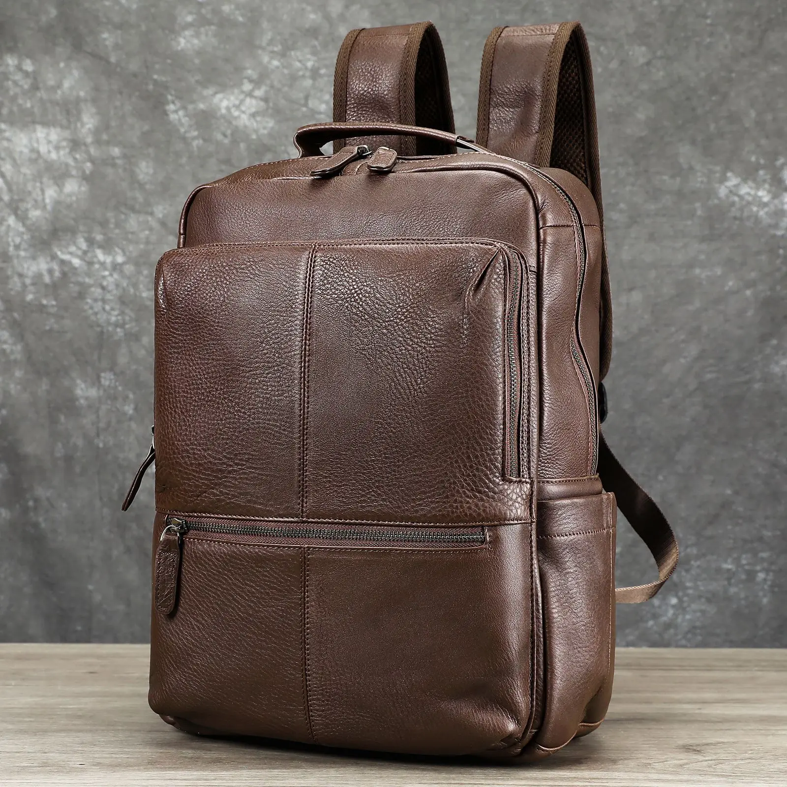 

2026 New Brand Natural Cowskin Genuine Leather Men's Backpack Fashion Large Capacity Shoolbag Boy Laptop Backpack Computer Bag