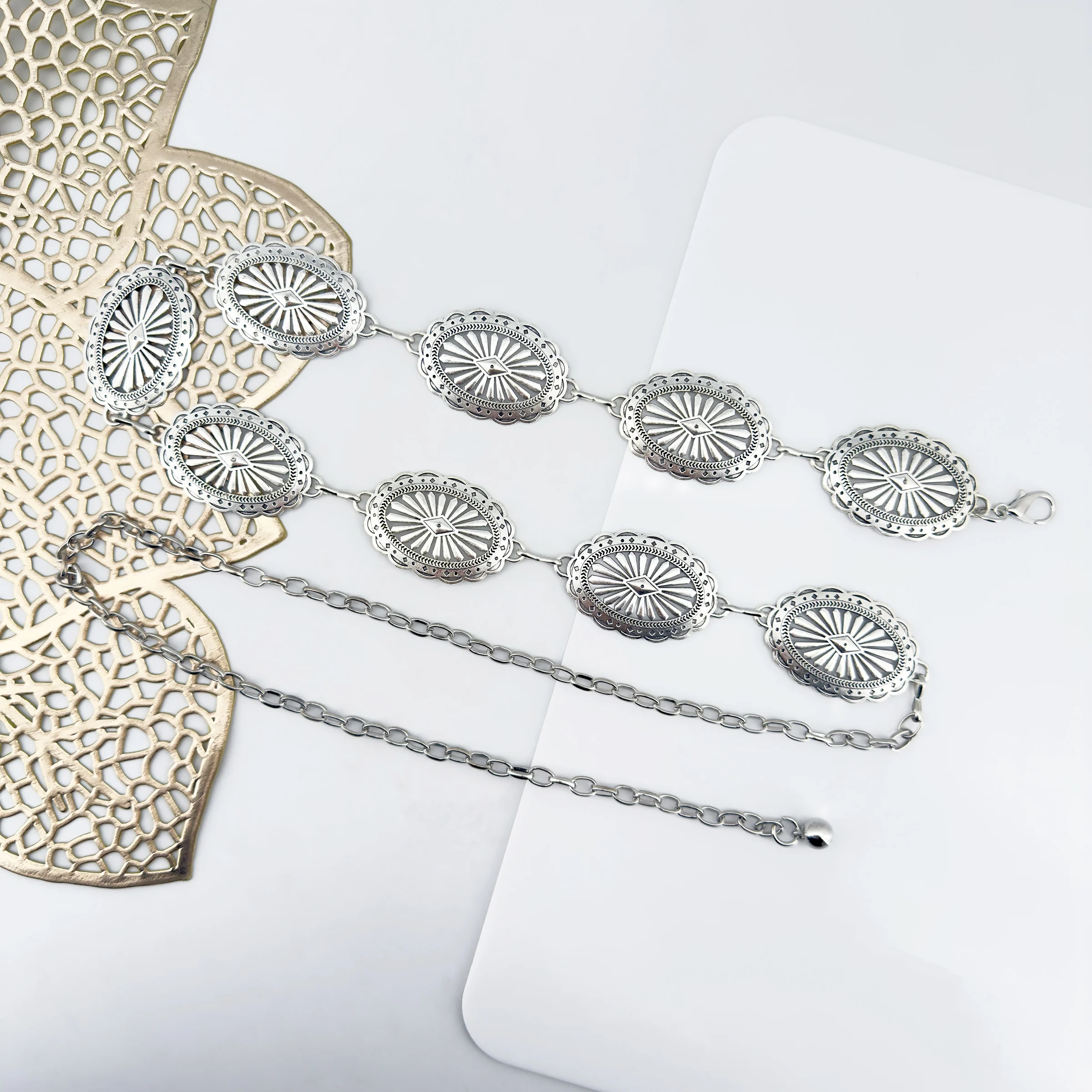 Cross-border New Retro Embossed Gold Waist Chain Metal Accessories Ins Wind Burst Cross-border Female Waist Chain Factory Direct