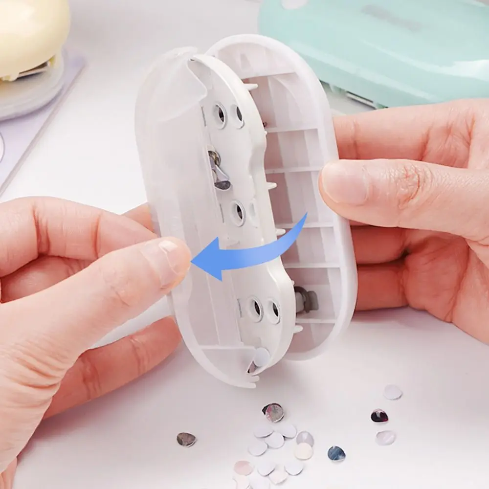 Multifunctional Mini Paper Punch DIY Scrapbooking 3-Hole Hole Puncher Handheld Loose-leaf Hole Puncher Binding Supplies