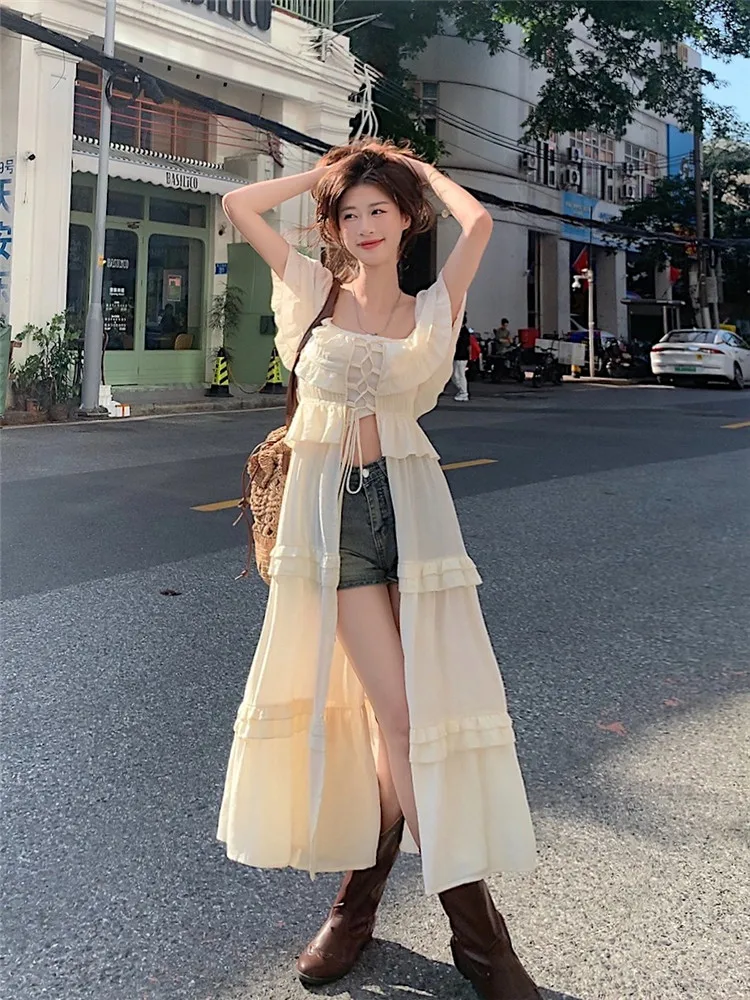 Neue Sommer Slash Neck süße Split Beach Kleid sexy Schnür gurte Rüschen vertuschen High Slip Long Shirt Fairy Cardigan für Frauen