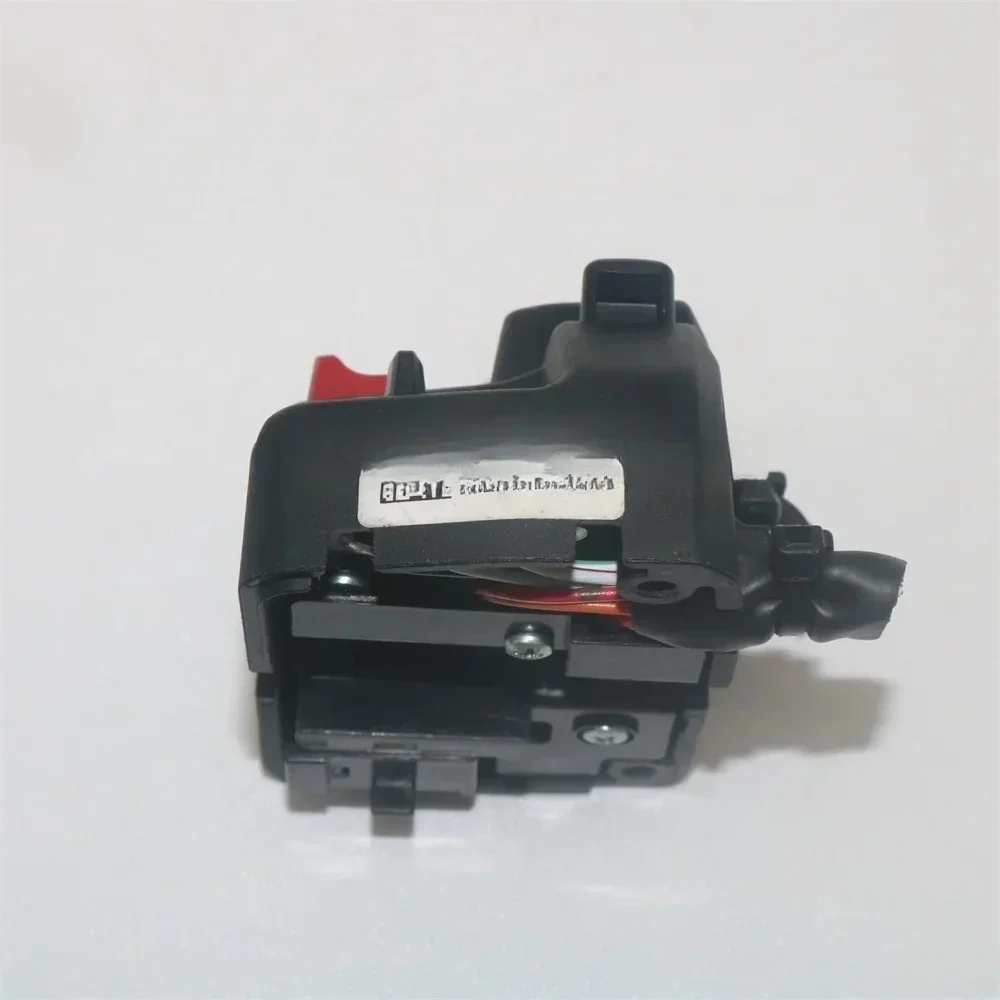 

710006672 Front Switch Housing for Can-Am Outlander 450 570 650XT Max 570 450 650 6X6 DPS 1000R 6X6 XT