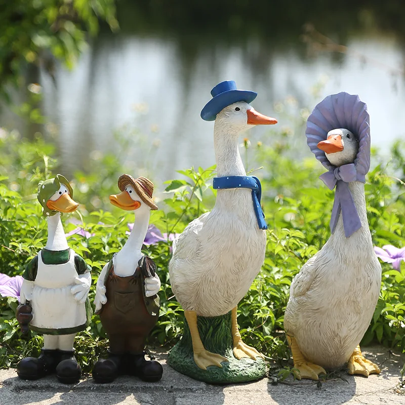 Cute Duck Ornament Statue Cartoon Animal Sculpture for Garden Decor Outdoor Yard Figurine Villa Landscape Flower Pot Decoration