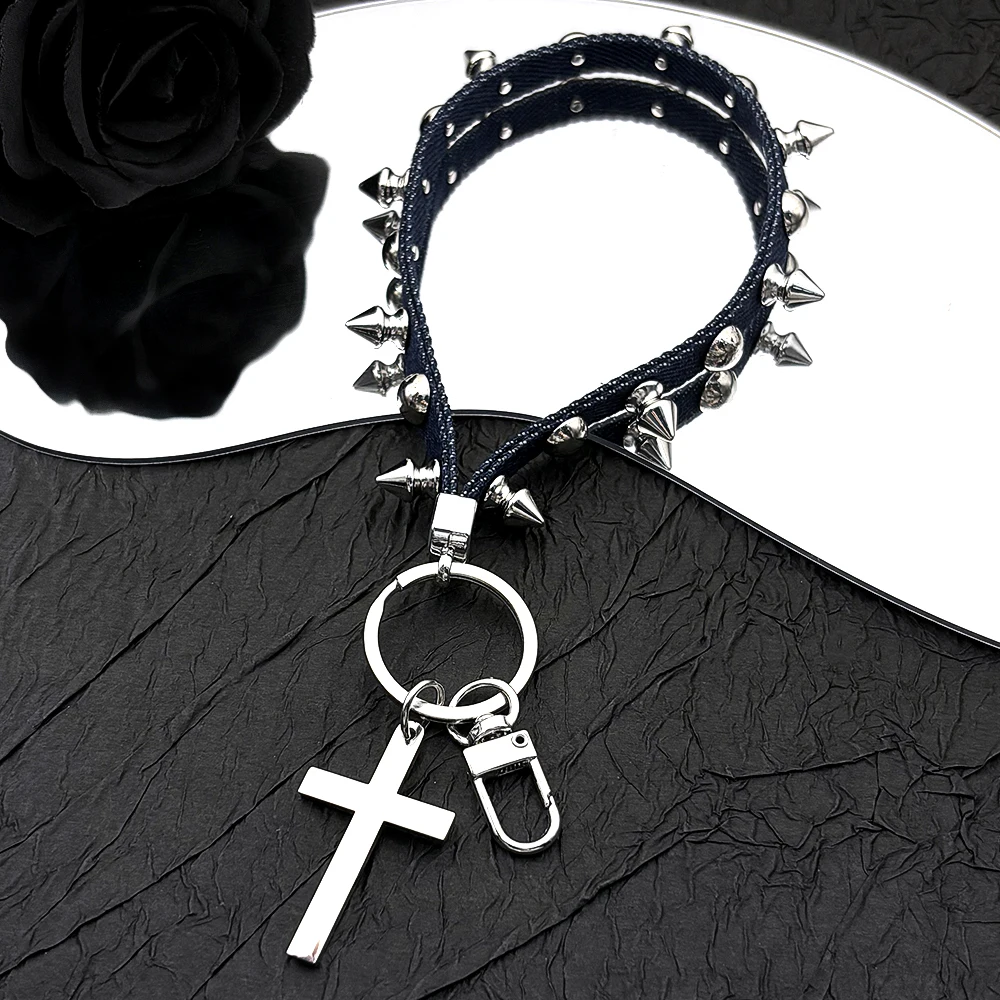 Neue Niet Leder Seil Kreuz Schlüsselbund Goth Kreative Punk Tasche Hängen Seil Geschenk Trendy Charme Christentum Schlüsselanhänger Schmuck – Detail 10
