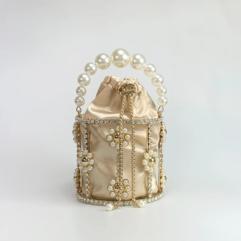 

Bucket Women's Diamond-encrusted Dinner Bag Small Flower Pearl Handbag Champagne Bag Women Affordable Glitter Quilted Crossbody