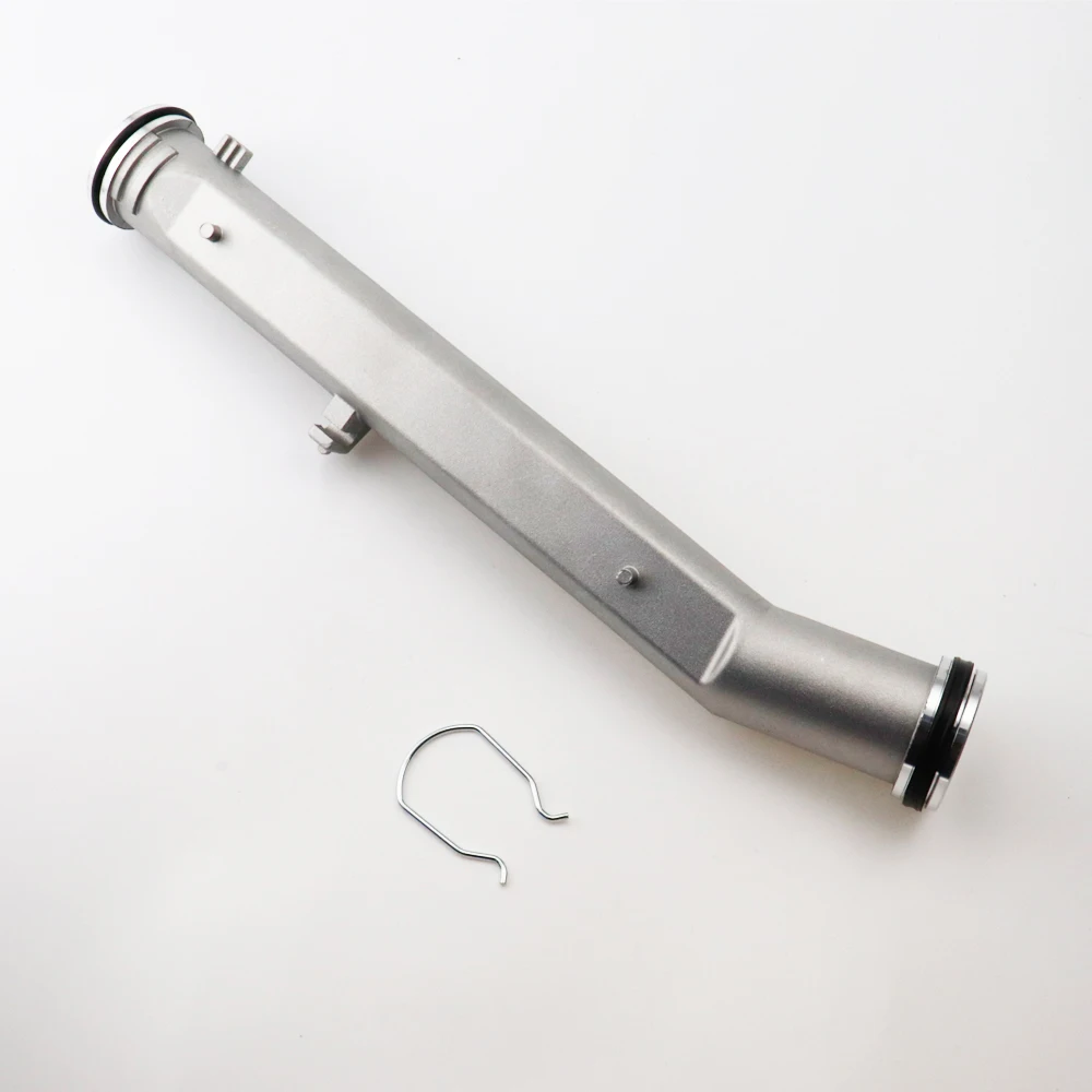 

Выпускная труба радиатора, шланг охлаждающей жидкости, подходит для Audi A3 VW Beetle Golf Jetta Seat Skoda Fabia 032121065B 032121065E 032121065F