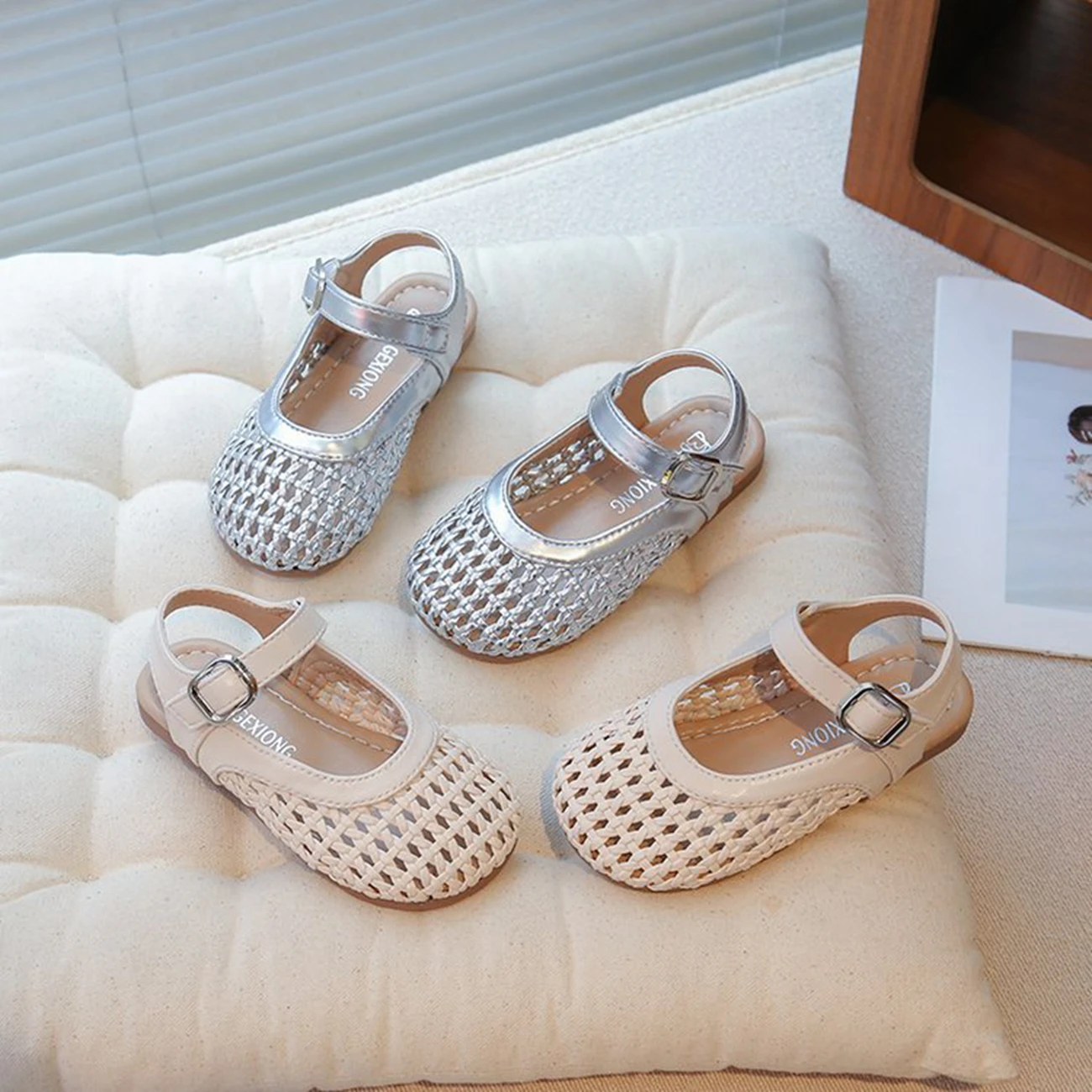 Summer Baby Girls Casual Sandals Children Beach Shoes Woven Princess Shoes Anti Slip Soft Sole Toddler Kids Sandals Size 23-34