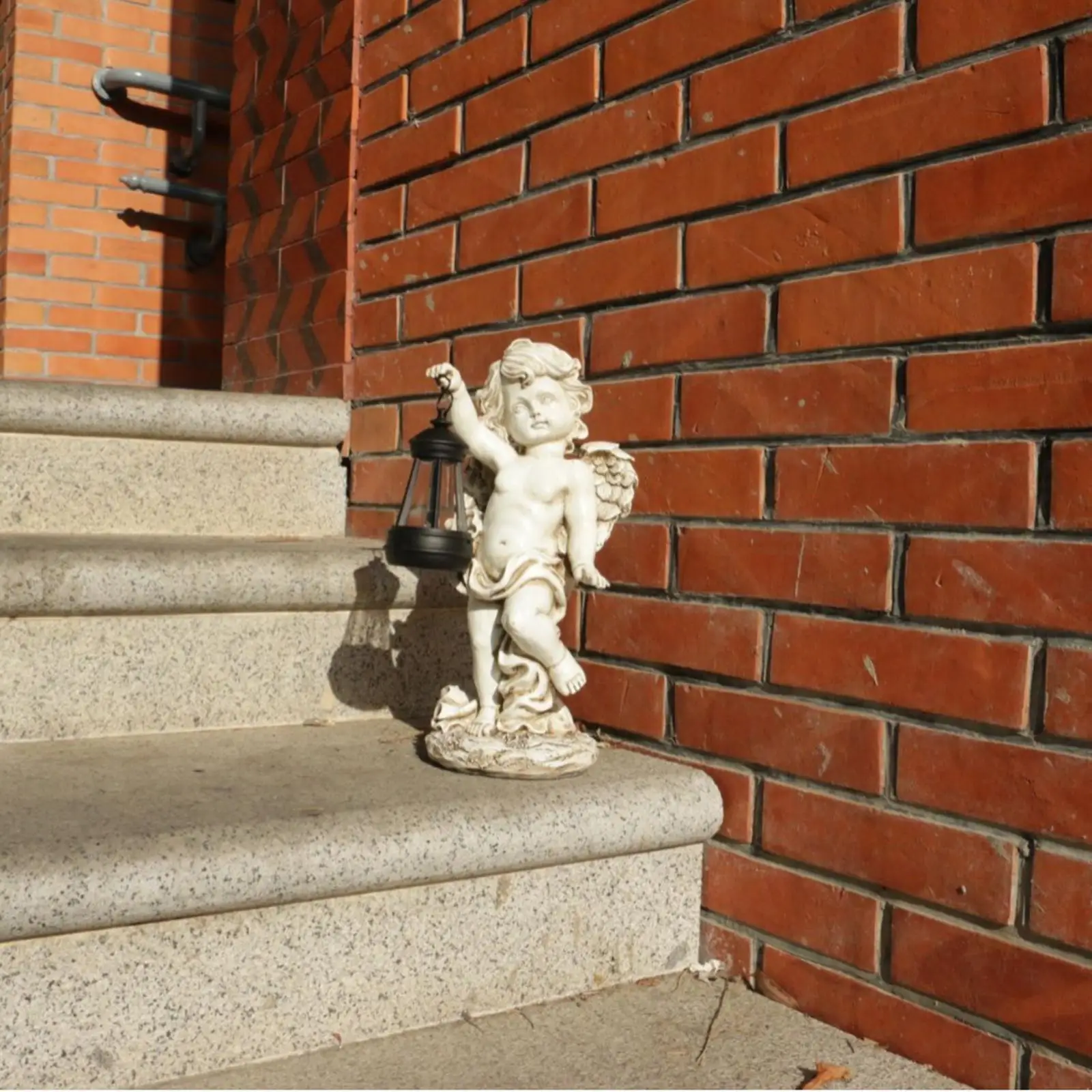 statua-di-angelo-con-luce-solare-a-lanterna-figurina-di-cherubino-in-resina-illuminazione-esterna-decorazione-per-prato-giardino-e-patio