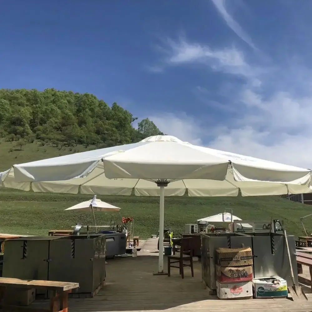 Bulk Supply of 7 Meters Outdoor Umbrella Manufacturers