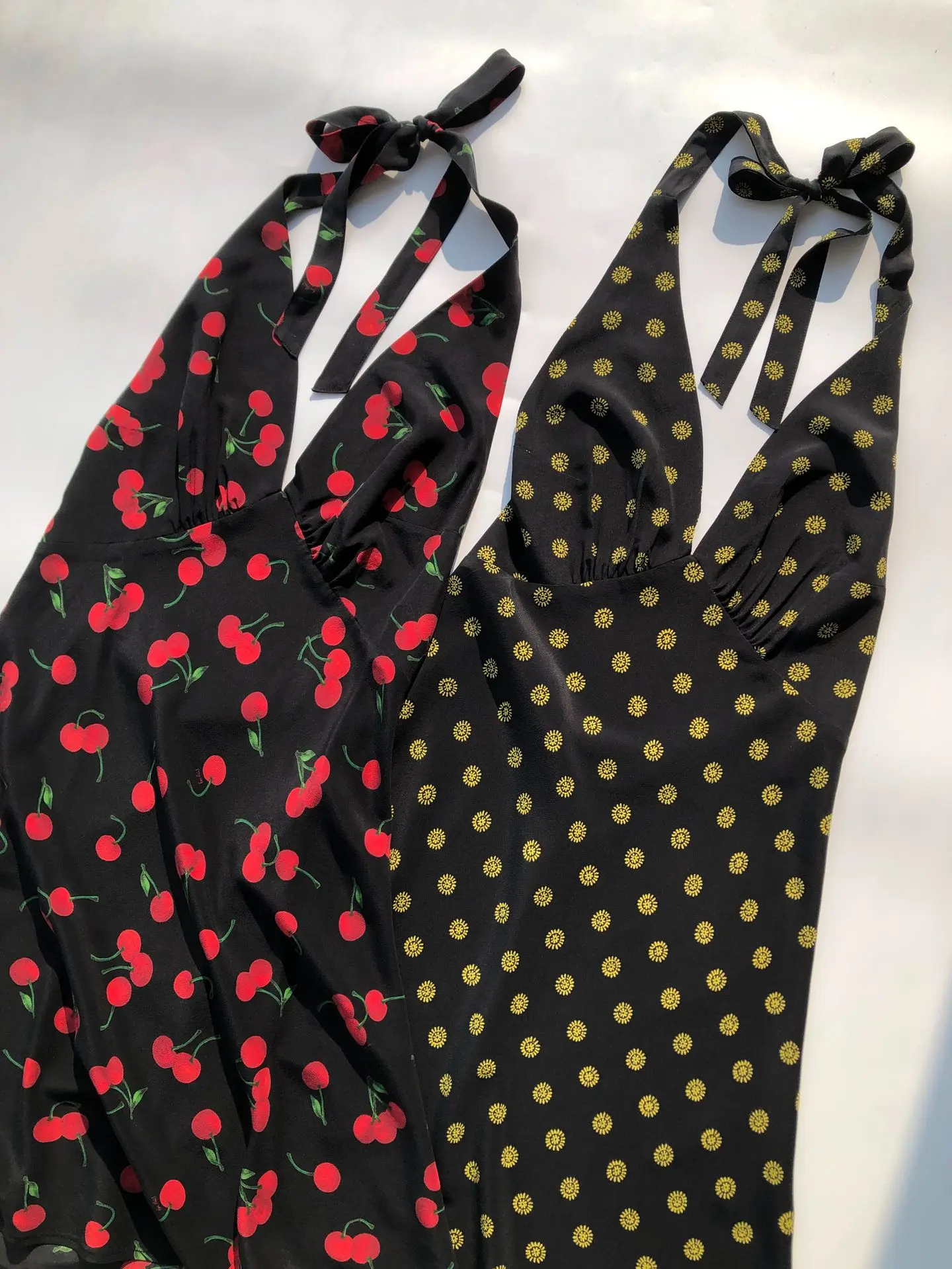 

100% шелковое женское модное платье с принтом, тонкий мини-халат без рукавов с v-образным вырезом и высокой талией