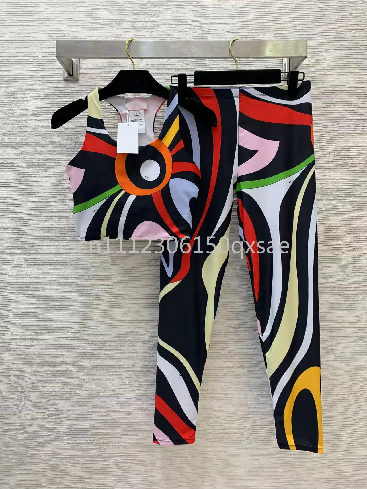 

Women's Black Tanks Yoga Sets with Letter Signature Logo Sports Pants Sets Lady Swimwear Beachwear
