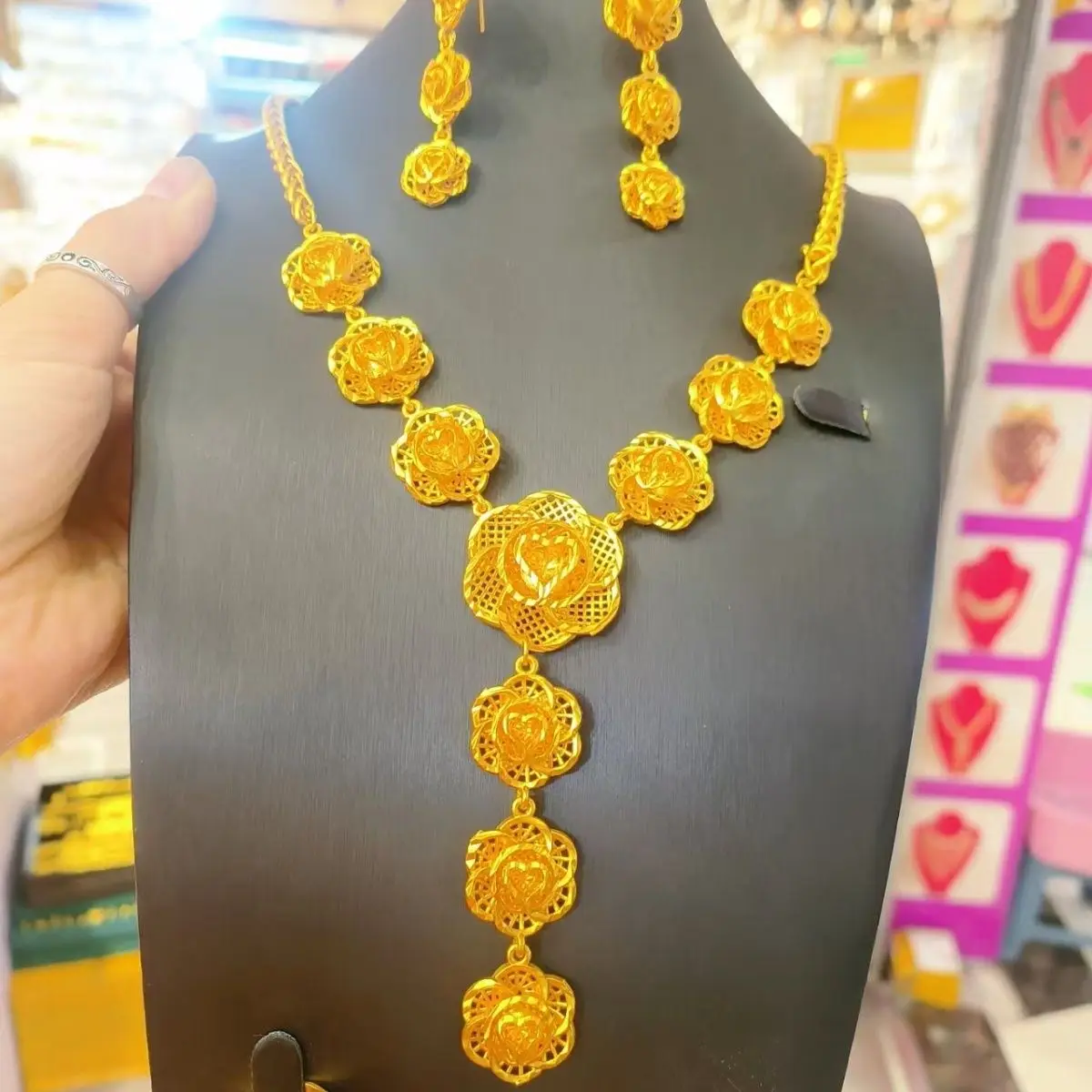 Popodion New Dubai Jewelry 24K Gold Plated Flower Necklace Ring Women\'s Earrings Fashion Jewelry Set Of Four YY10291
