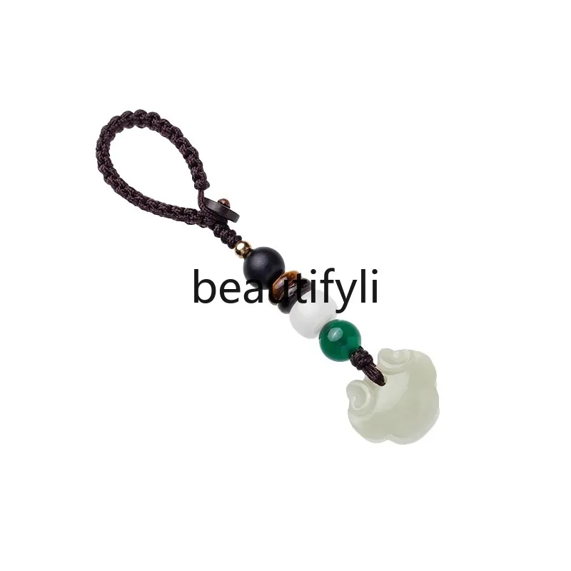 High-end Hetian jade high-end pendant short safe Ruyi lock car keychain retro literature and art