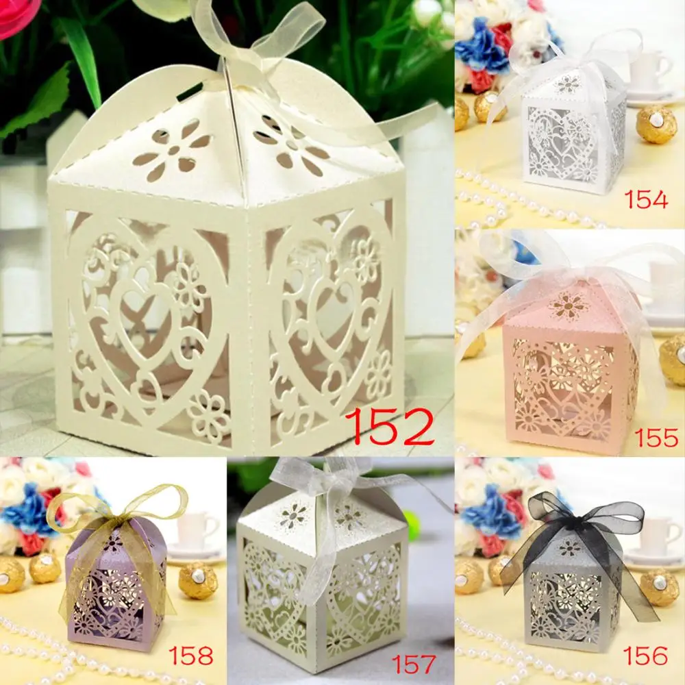 50Pcs/Set Love Heart Party Wedding Hollow Carriage Baby Shower Favors Gifts Candy Boxes Hot Sell