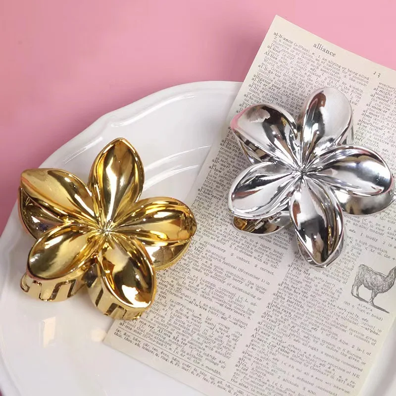 Simple gold and silver flower hair clip for women Retro glossy Acrylic hair claw Fashion Girls Hair Accessories