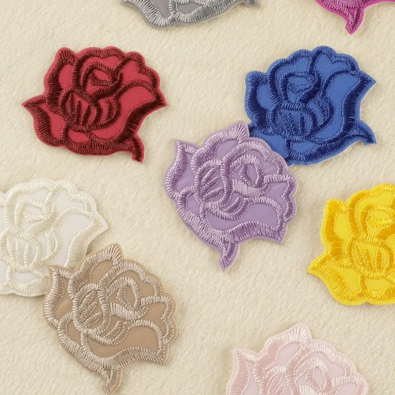33-teiliges Set Rosen-Stickerei Dekorative Aufnäher für Kleidung, Taschen, Hüte, Socken und Accessoires – Detail 4