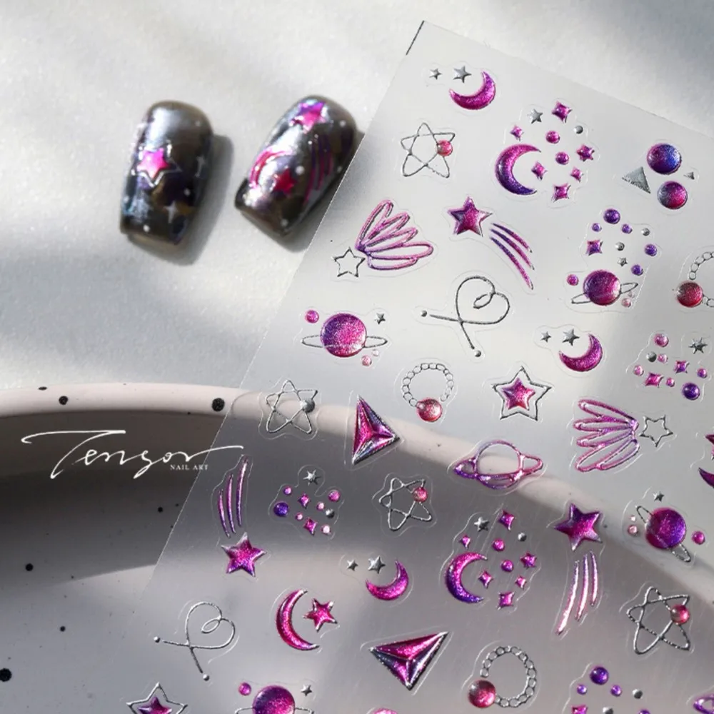 1PCS 5D 엠보싱 별 달 행성 네일 스티커 보라색 별빛 하늘 추상 네일 아트 데칼 셀프 접착 드림리 매니큐어 슬라이더