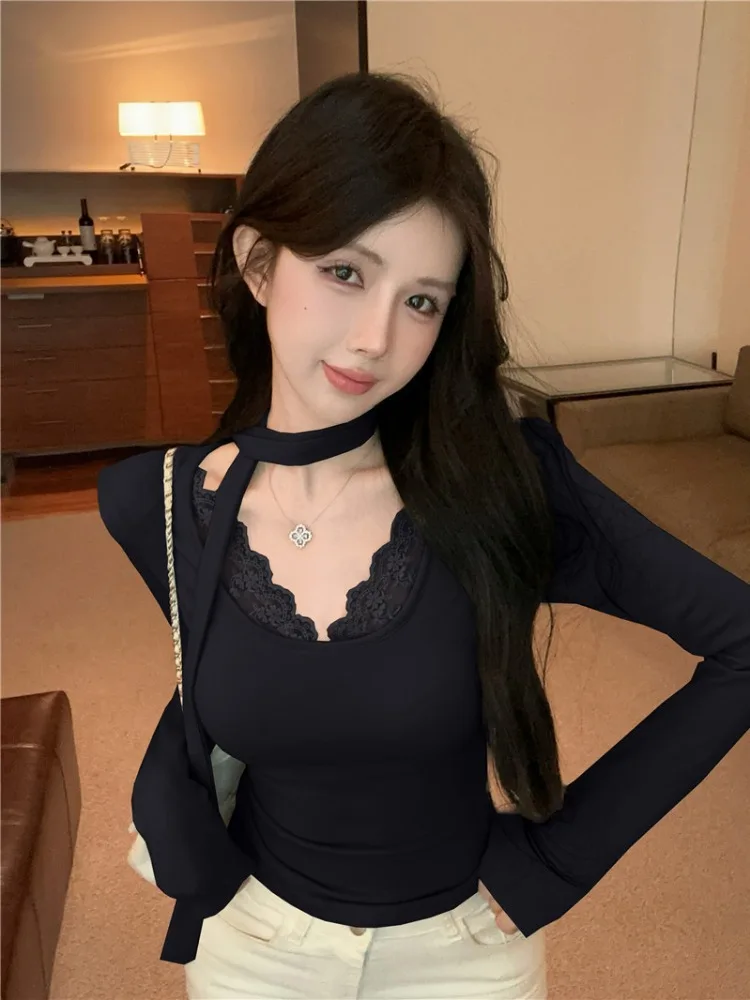 

Sweet And Spicy Girl Short Lace Base Shirt Women's Inner Wear Design Unique T-shirt Top for Autumn Winter Commute
