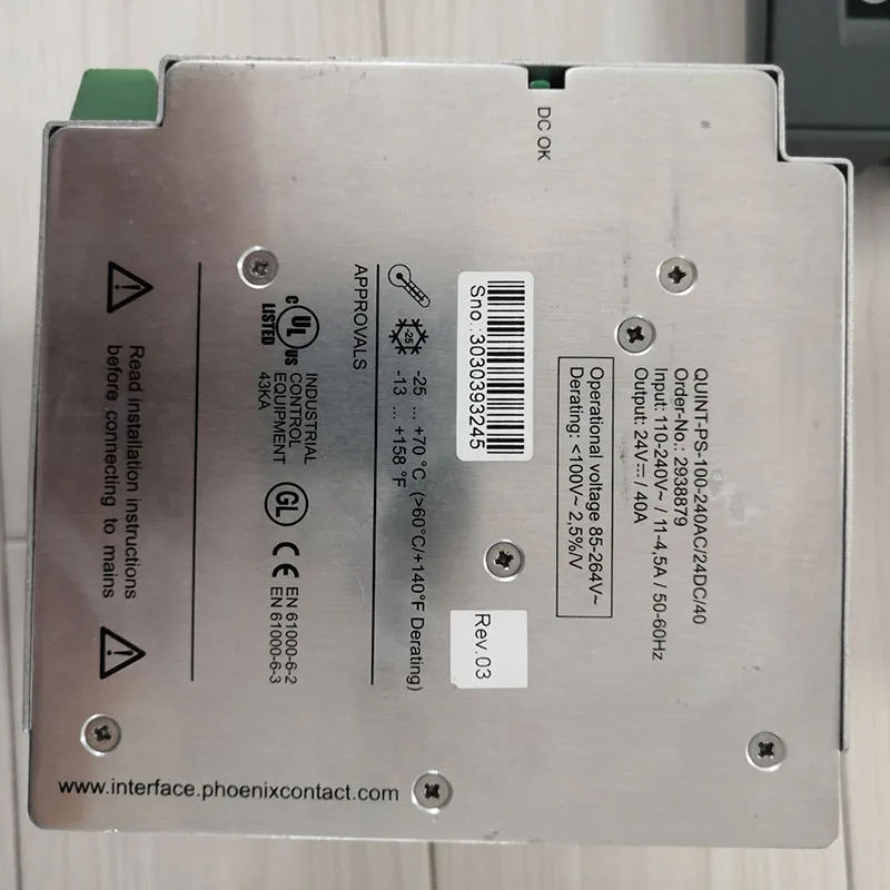 

Промышленный источник питания перед отправкой Идеальный тест QUINT-PS-100-240AC/24DC/40 2938879