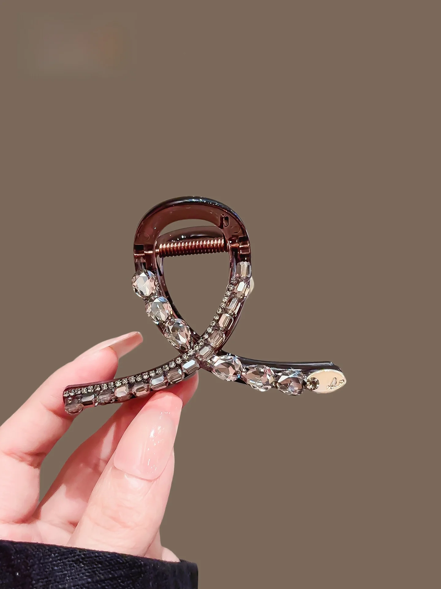 presilha-de-cabelo-fena-e-e-simples-com-design-de-tubarao-para-penteados-meio-apanhados-acorio-de-cabelo-mode