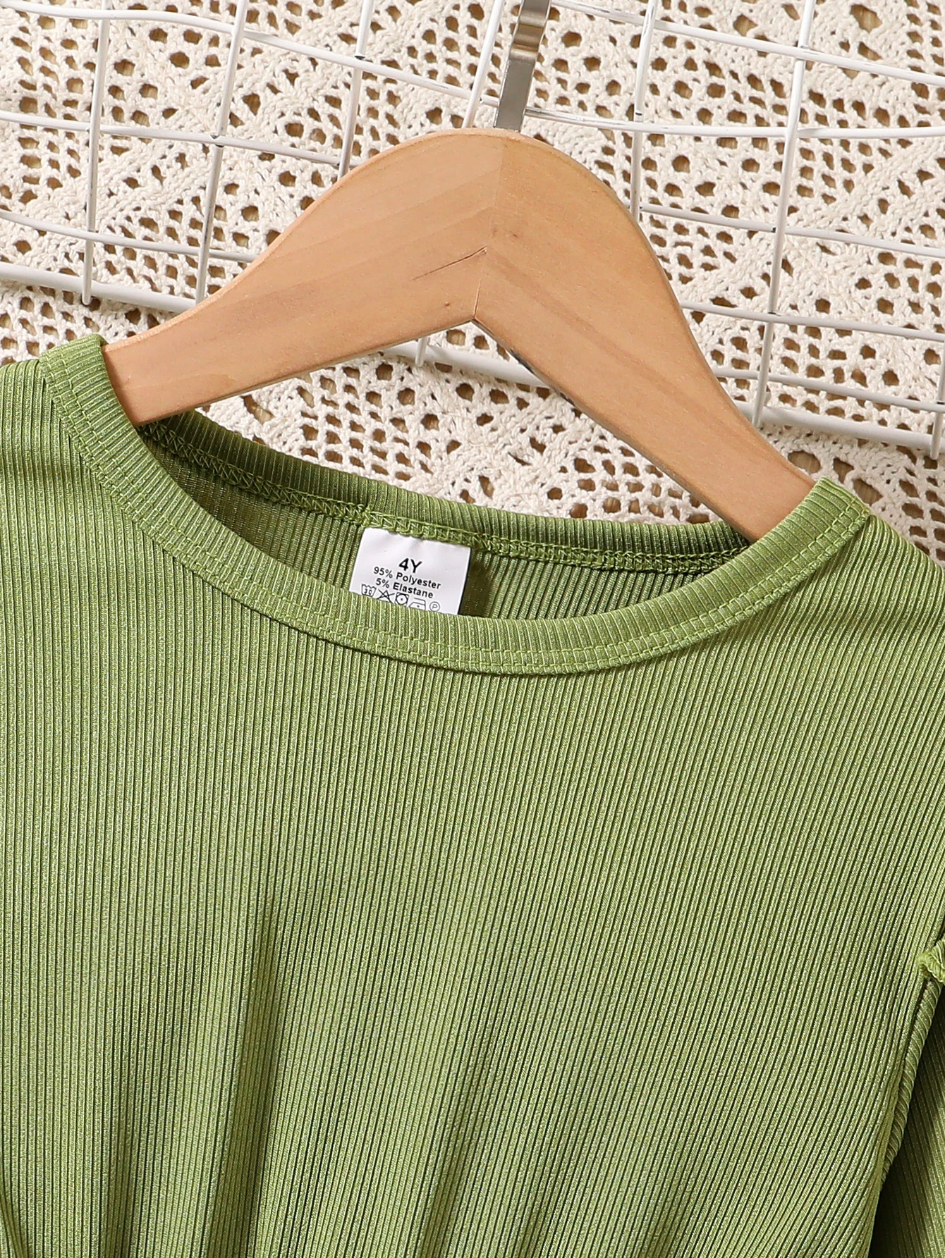 الربيع والخريف الفتيات ملابس بسيطة غير رسمية متعددة الاستخدامات محبوك الجولة الرقبة رفرفة كم مطبوعة المرقعة فستان الفتيات اليومية موضة غير رسمية زي الهالوين للفتيات