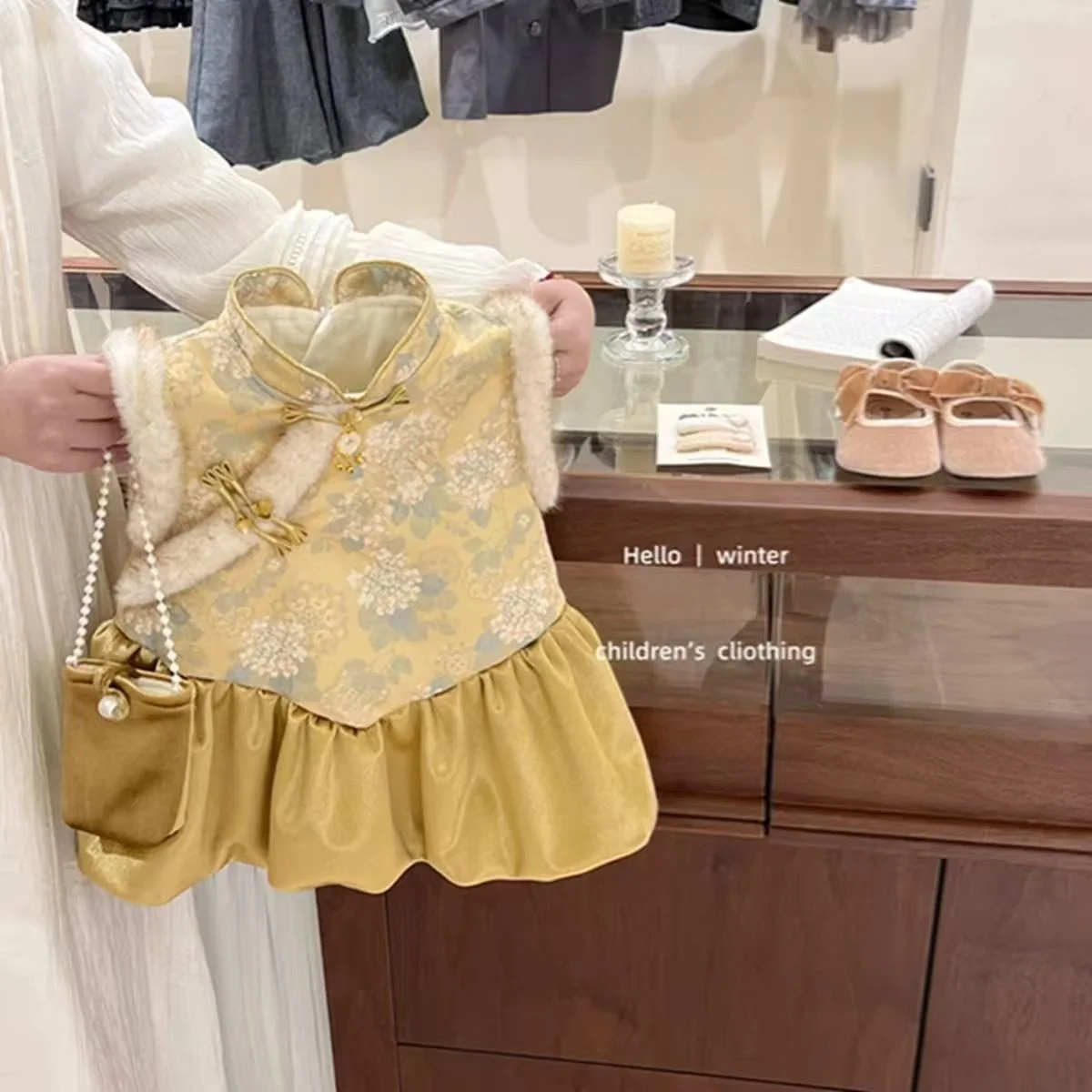 

Girls' Vest Skirt Autumn/Winter One Year Old Dress Children's National Style Vest Skirt with Velvet Cheongsam Skirt