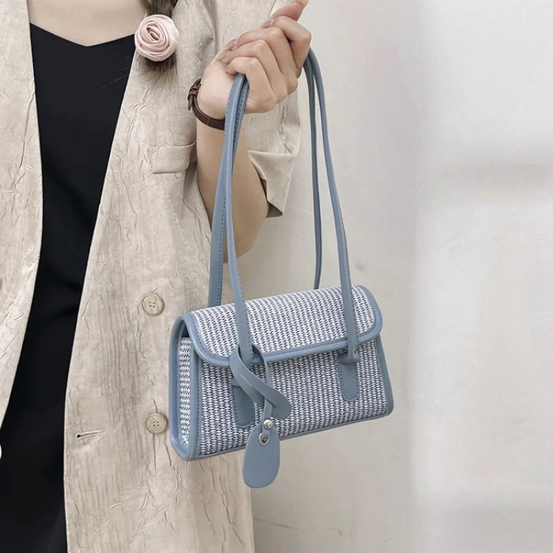 

Fashionable Ladies Crossbody-Bag Made Of Premium Leather Featuring High-End Paris Commuter Lightweight Soft Daily Look​