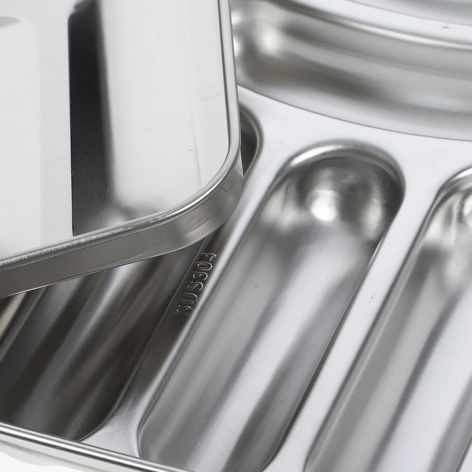 

1Pcs 304 Stainless Steel Sausage Mold No Deformation Safe Kitchen Mold for DIY Hot Dog Sausage Making Kitchen Baking Tool