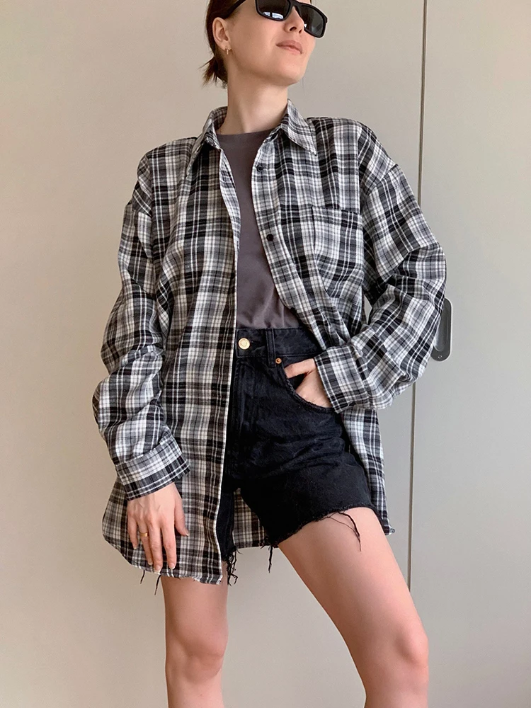 Mnealways18 Patchwork Black And White Plaid Shirts Women Pocket Gingham Blouse Casual Loose Long Sleeve Print Tops Spring Shirts