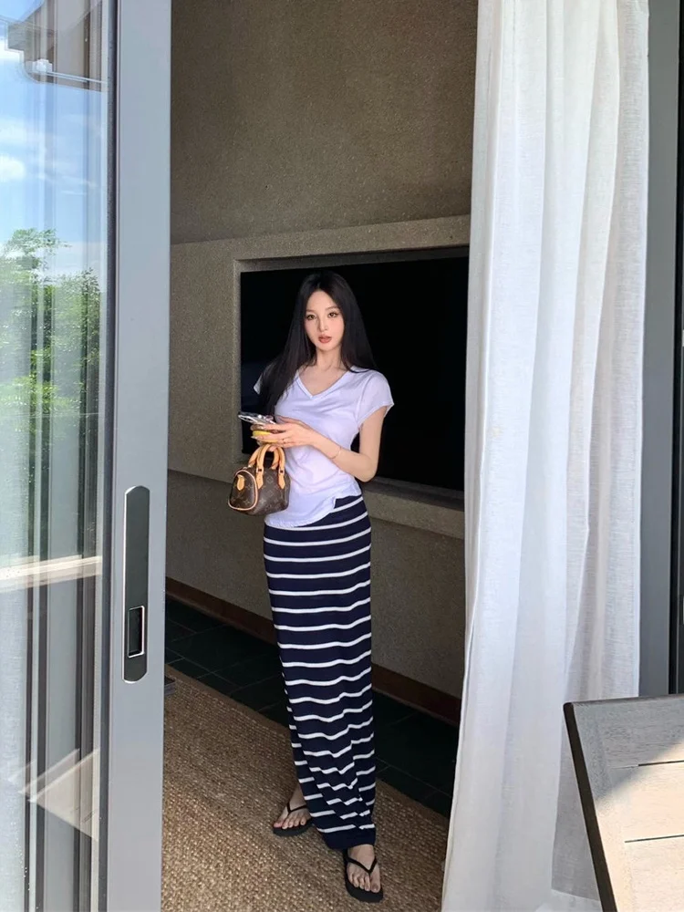 

Summer 2026 Women's Slim Fit T-shirt And Skirt Set Korean Style V-neck Short Sleeve Striped Long Dress Casual Fashion Ensemble