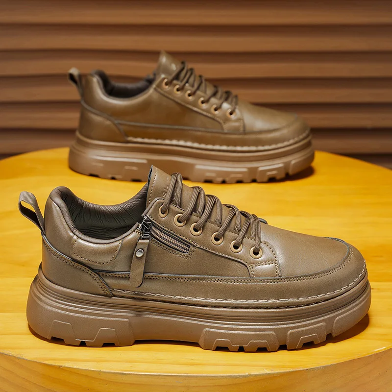 أحذية رياضية كاجوال متعددة الاستخدامات للرجال مقاومة للماء ومضادة للانزلاق وسطح جلدي أحذية تنقل عصرية لربيع الخريف