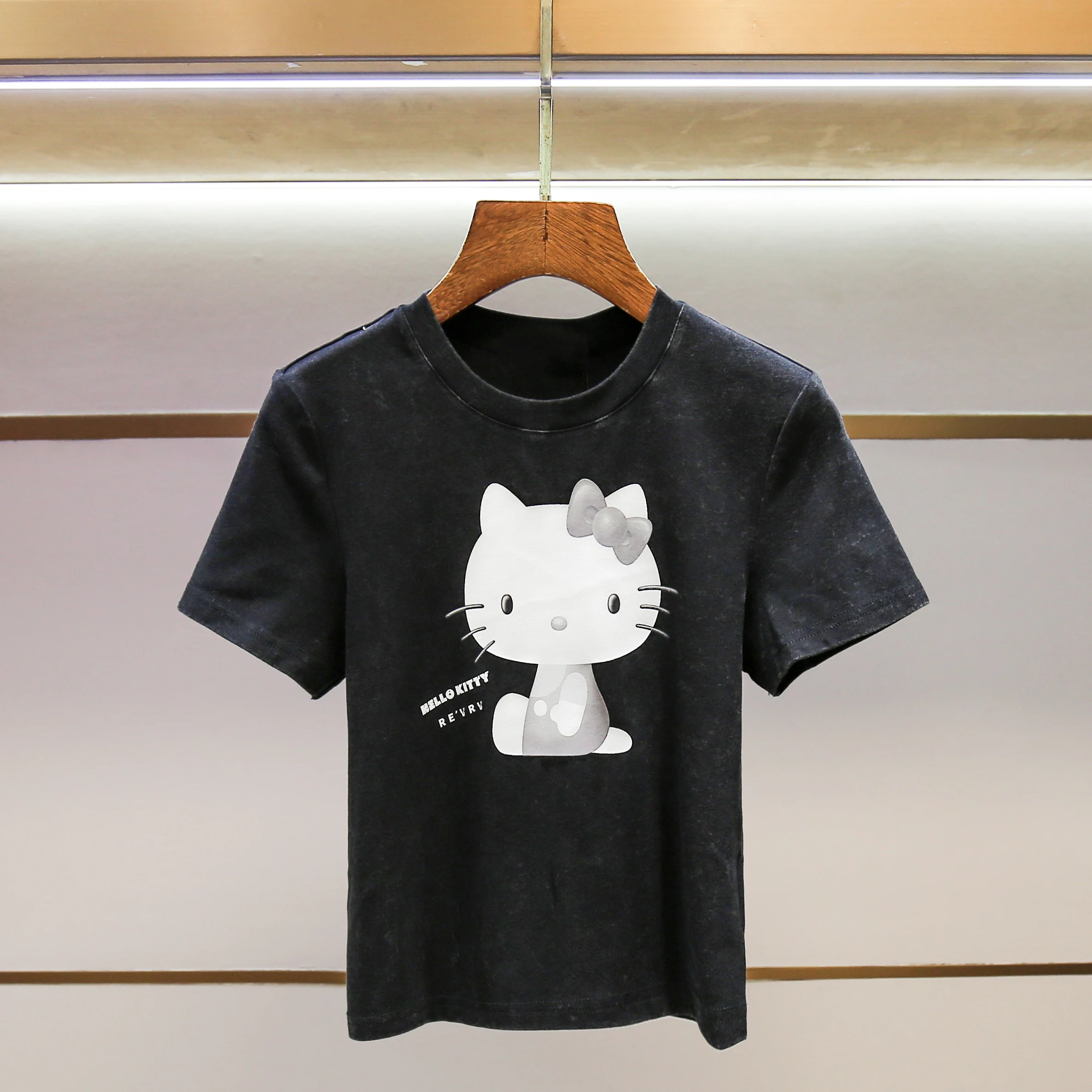 

Модная женская футболка с принтом, премиум-качество, осенняя новинка, винтажный стиль, с круглым вырезом, короткий рукав, топ