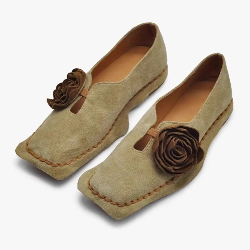 

Лоферы на низком каблуке с цветочным декором, женские дизайнерские повседневные туфли из искусственной замши с квадратным носком, уличная легкая прогулочная обувь