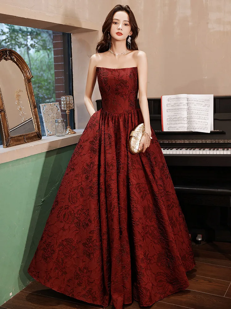 

Burgundy Elegant Tube Top Sleeveless Back Banding Bride Bridesmaid Gowns Party Banquet Female Dresses Cheongsam